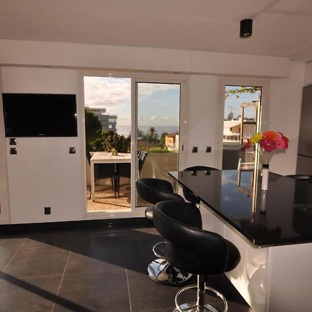 Gorgeous One-Bedroom Apartment With Terrace And Sea View -Stayinantibes- Bijou Plage Antibes Exterior foto